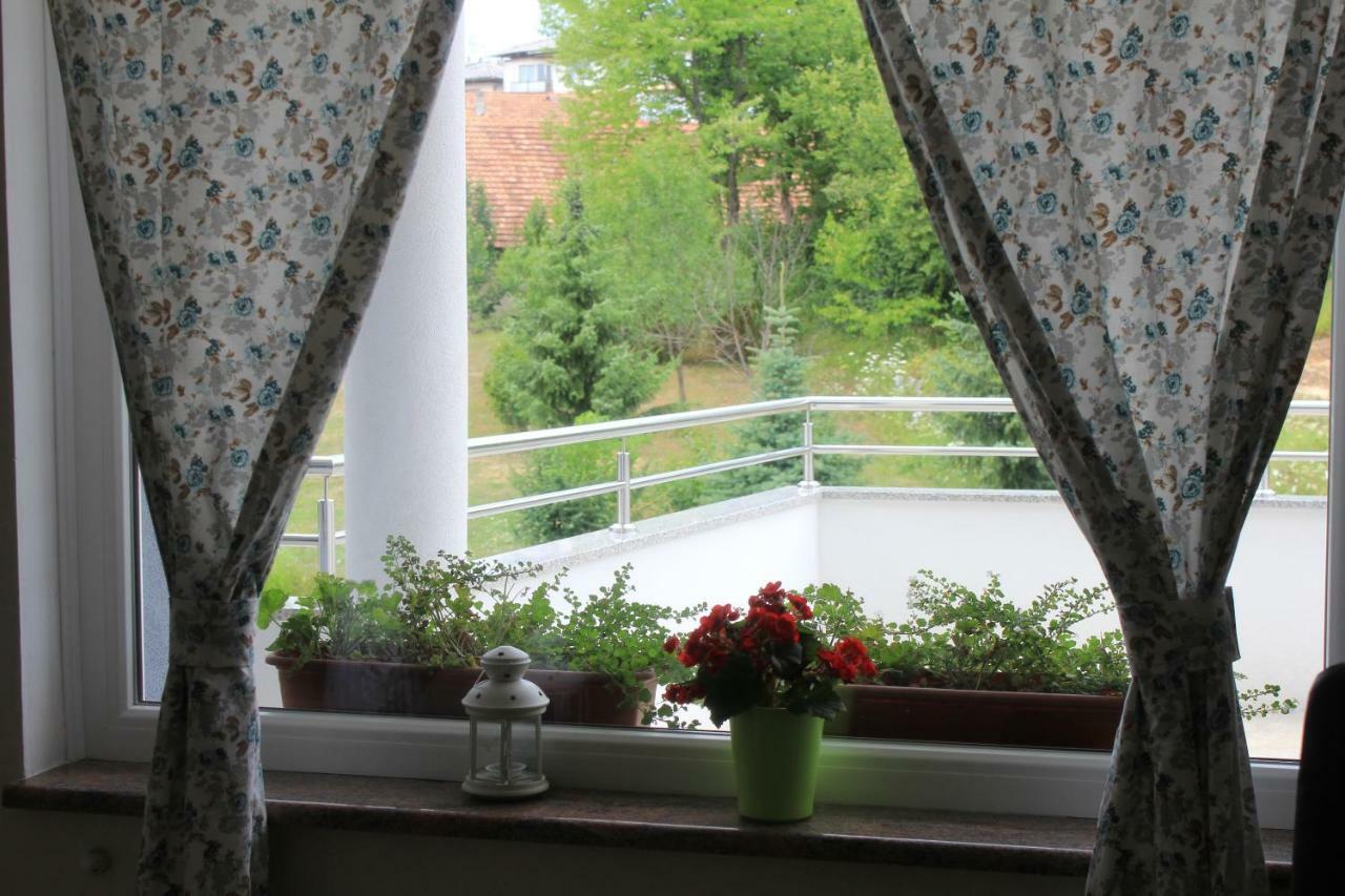 סלוניי Apartment Snjezana מראה חיצוני תמונה