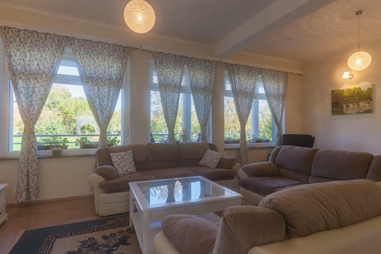 סלוניי Apartment Snjezana מראה חיצוני תמונה