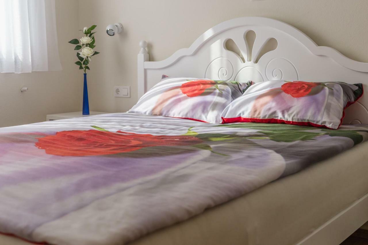 סלוניי Apartment Snjezana מראה חיצוני תמונה