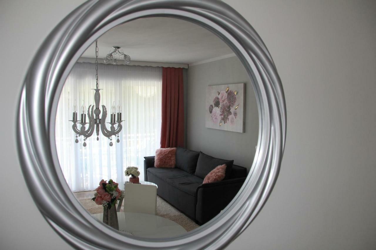 סלוניי Apartment Snjezana מראה חיצוני תמונה