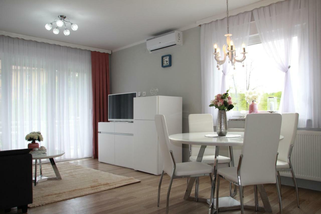 סלוניי Apartment Snjezana מראה חיצוני תמונה