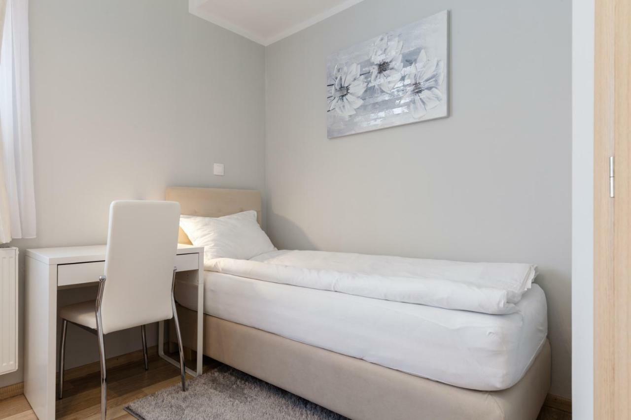 סלוניי Apartment Snjezana מראה חיצוני תמונה