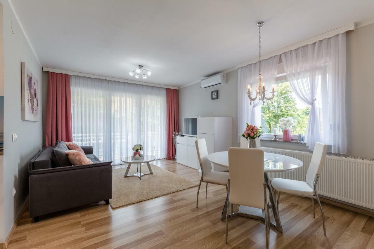 סלוניי Apartment Snjezana מראה חיצוני תמונה