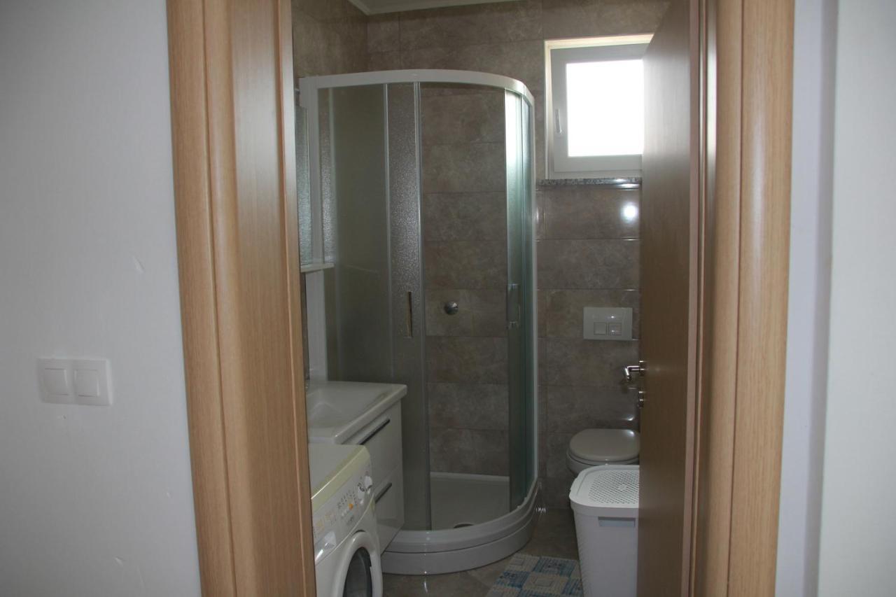 סלוניי Apartment Snjezana מראה חיצוני תמונה